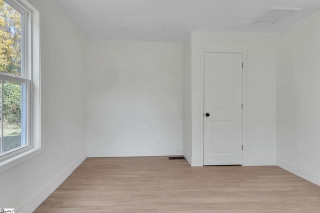 125 Circle Drive, Greer, SC 29650