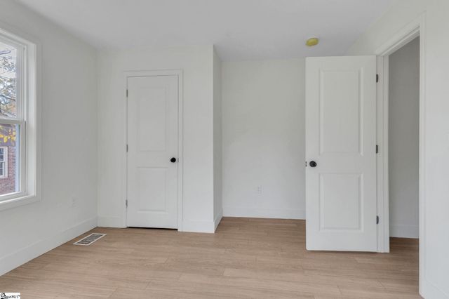 125 Circle Drive, Greer, SC 29650