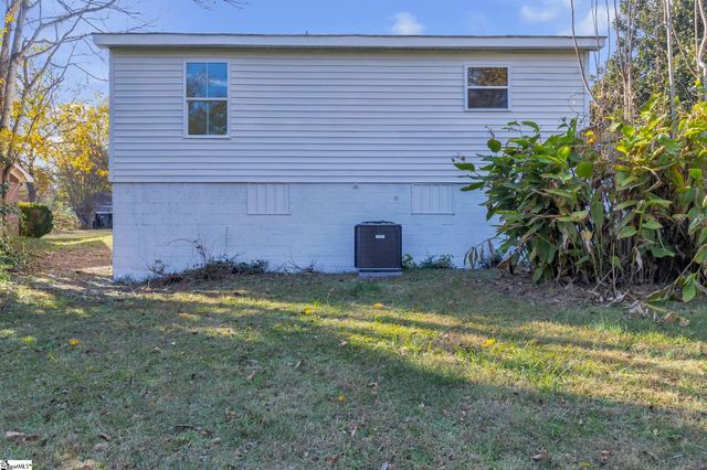 125 Circle Drive, Greer, SC 29650