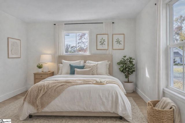 125 Circle Drive, Greer, SC 29650