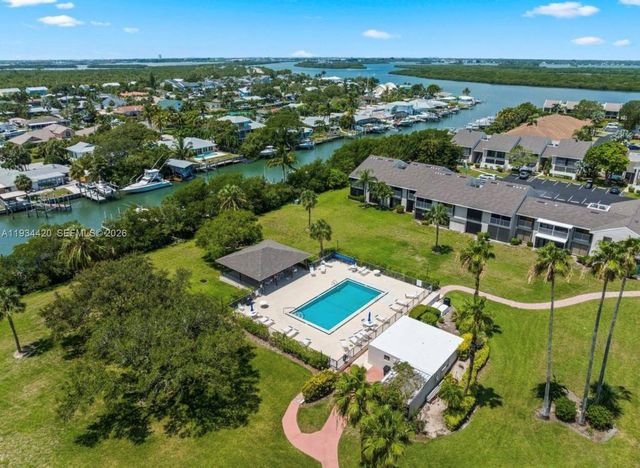 3207 S Lakeview Cir 6205, Fort Pierce, FL 34949