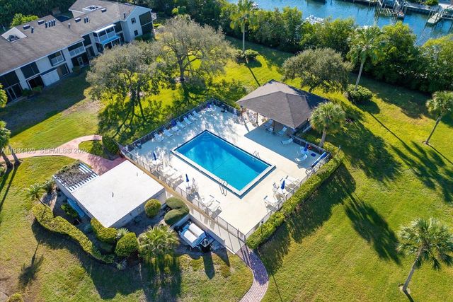 3207 S Lakeview Cir 6205, Fort Pierce, FL 34949