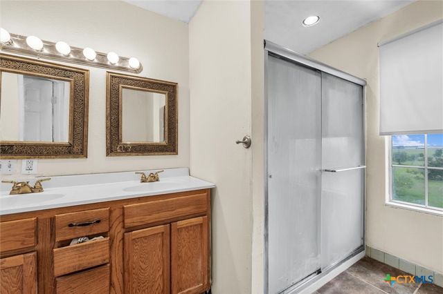 12912 Spring Valley Road, Moody, TX 76557