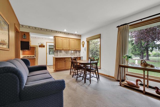 16035 Luella DRIVE, Brookfield, WI 53005