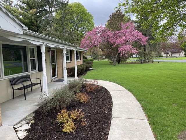 16035 Luella DRIVE, Brookfield, WI 53005