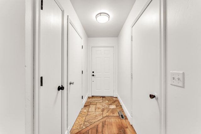 2205 N Prospect Avenue, Springfield, MO 65803