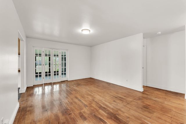 2205 N Prospect Avenue, Springfield, MO 65803