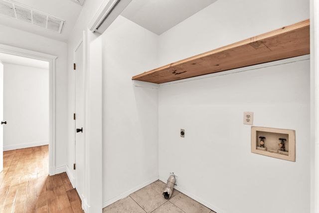 2205 N Prospect Avenue, Springfield, MO 65803