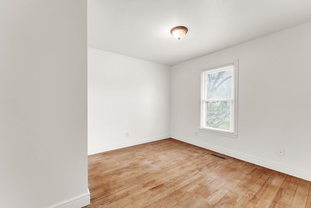 2205 N Prospect Avenue, Springfield, MO 65803