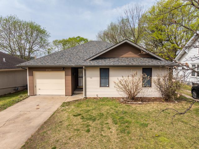 2205 N Prospect Avenue, Springfield, MO 65803