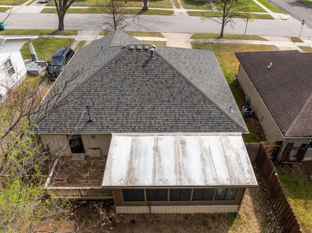 2205 N Prospect Avenue, Springfield, MO 65803