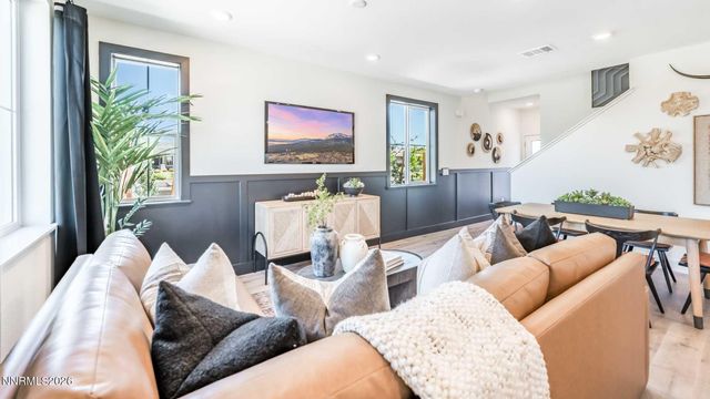 1878 Bella Rosa Alley, Minden, NV 89423