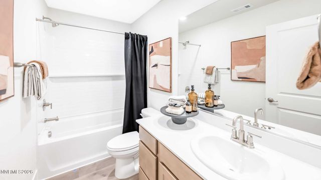 1878 Bella Rosa Alley, Minden, NV 89423