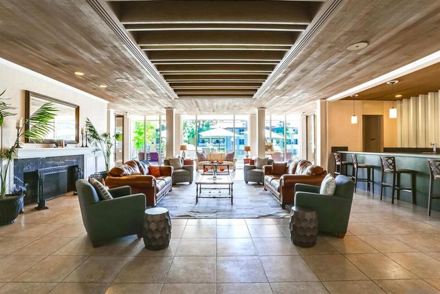 1775 Diamond St 220, San Diego, CA 92109