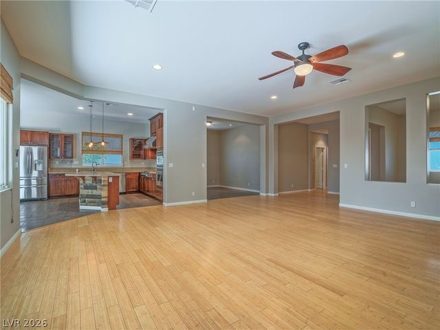 3009 Guillemot Avenue, North Las Vegas, NV 89084