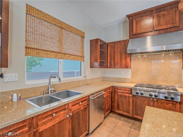 3009 Guillemot Avenue, North Las Vegas, NV 89084
