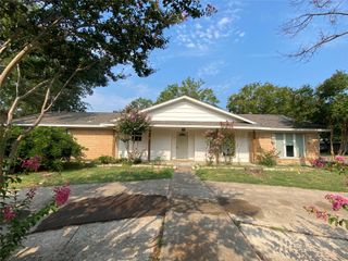 502 Ermine Drive, Greenville, TX 75402
