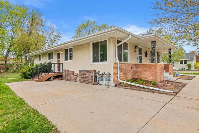 1742 5th Street, White Bear Lake, MN 55110