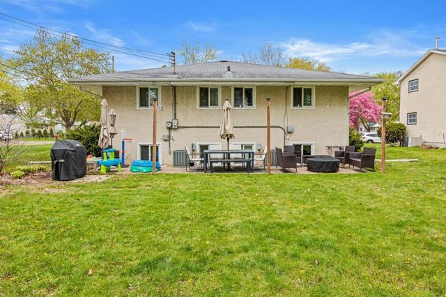 1742 5th Street, White Bear Lake, MN 55110