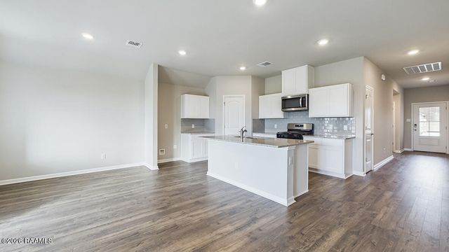 260 Crowne Parc Drive, Opelousas, LA 70570