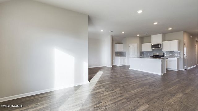 260 Crowne Parc Drive, Opelousas, LA 70570