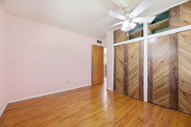 1026 N 26TH Street, Council Bluffs, IA 51501