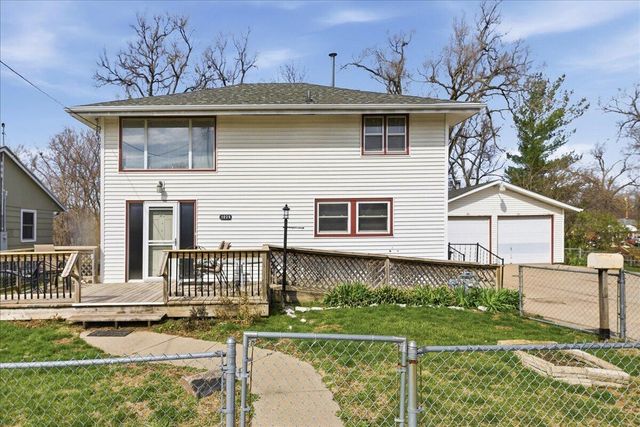1026 N 26TH Street, Council Bluffs, IA 51501