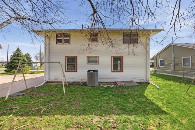 1026 N 26TH Street, Council Bluffs, IA 51501