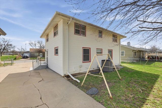 1026 N 26TH Street, Council Bluffs, IA 51501