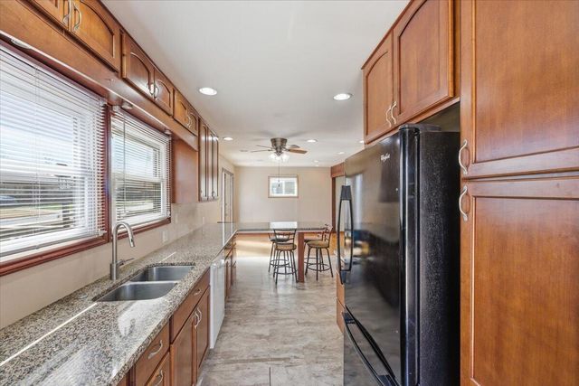 1026 N 26TH Street, Council Bluffs, IA 51501