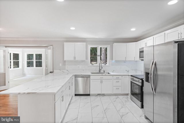 12000 LEE DR, Spotsylvania, VA 22551
