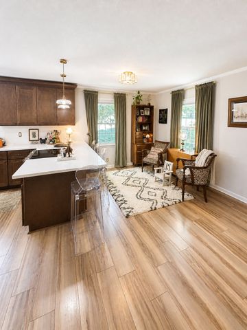 2824 Scenic Dr, Clarksville, TN 37043