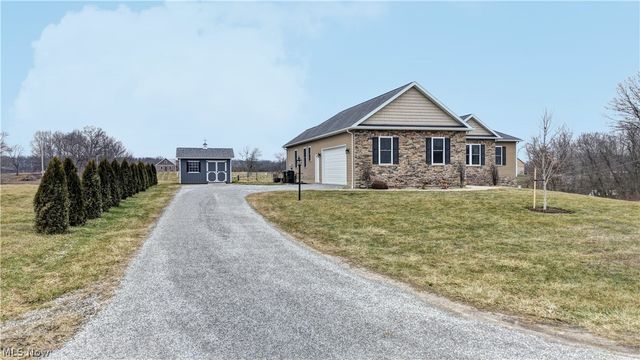 737 S Kohler Road, Orrville, OH 44667