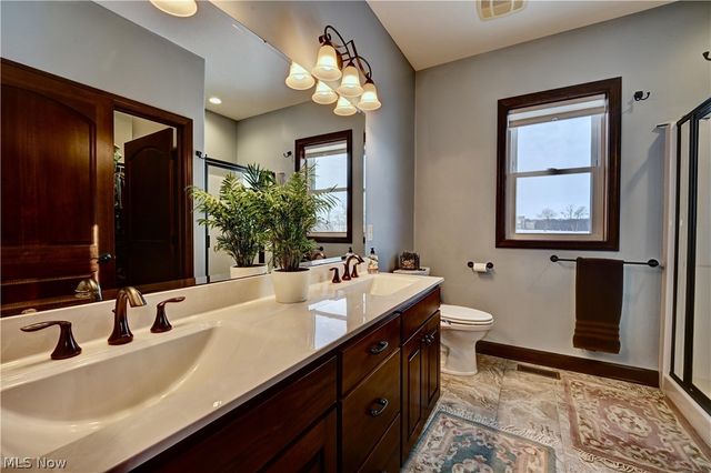 737 S Kohler Road, Orrville, OH 44667