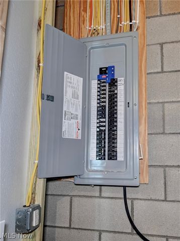 737 S Kohler Road, Orrville, OH 44667