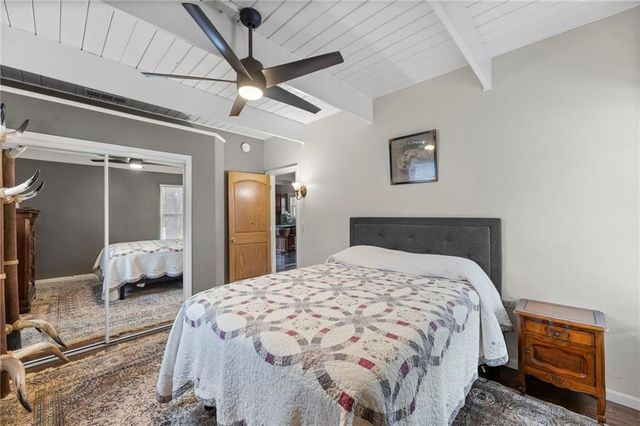 25828 Old KC Road, Paola, KS 66071
