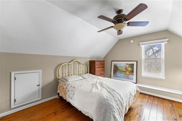 25828 Old KC Road, Paola, KS 66071