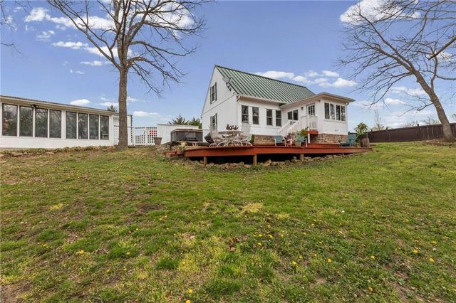 25828 Old KC Road, Paola, KS 66071