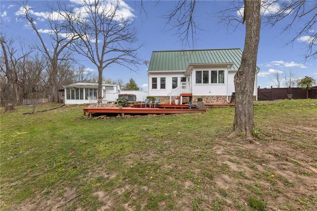 25828 Old KC Road, Paola, KS 66071
