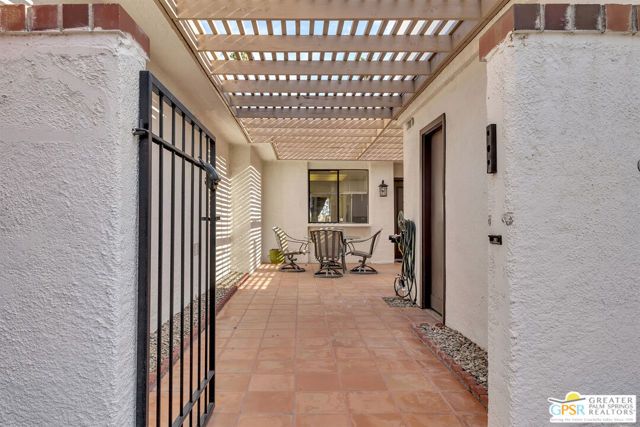 28 Calle Encinitas, Rancho Mirage, CA 92270