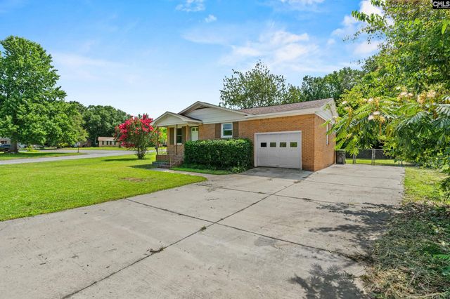 101 Nutmeg Road, Lexington, SC 29073