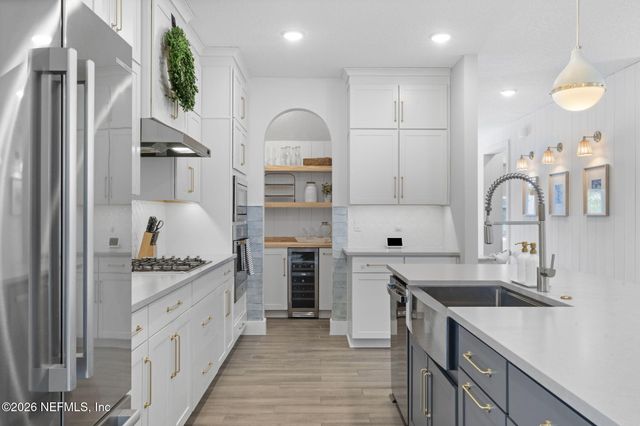 37 CAIDEN Drive, Ponte Vedra, FL 32081