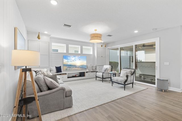 37 CAIDEN Drive, Ponte Vedra, FL 32081