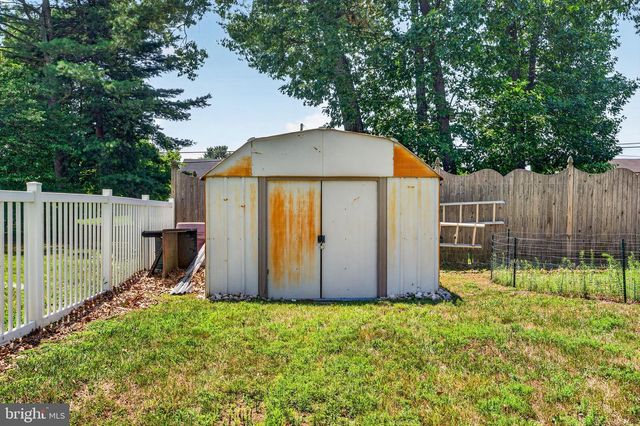 393 BRYN MAWR DR, Williamstown, NJ 08094