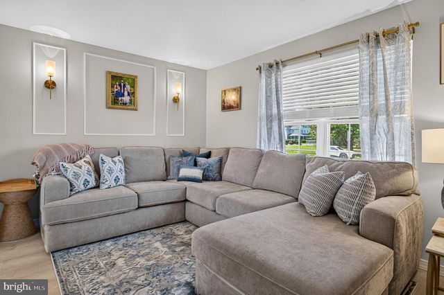 393 BRYN MAWR DR, Williamstown, NJ 08094