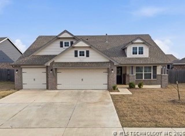 3583 E 144th Place S, Bixby, OK 74008