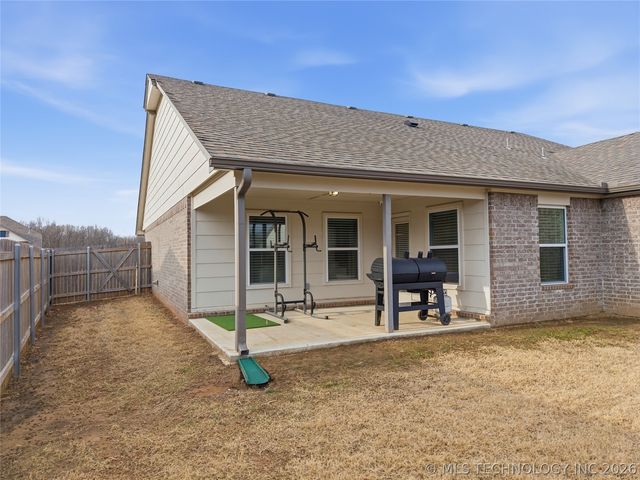 3583 E 144th Place S, Bixby, OK 74008