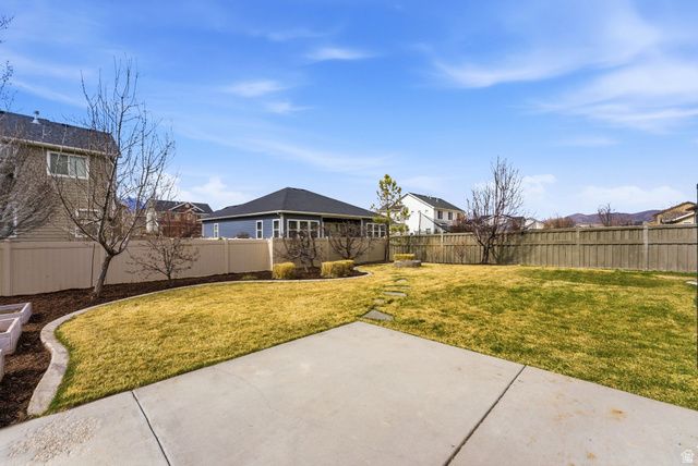 7721 N BRISTLECONE RD, Eagle Mountain, UT 84005