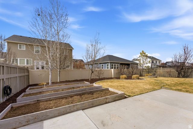 7721 N BRISTLECONE RD, Eagle Mountain, UT 84005