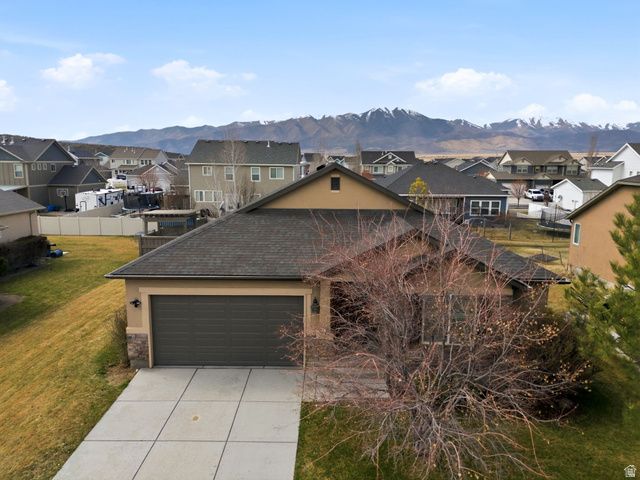 7721 N BRISTLECONE RD, Eagle Mountain, UT 84005